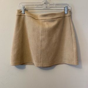 BB DAKOTA - JACK Faux Suede Mini Skirt